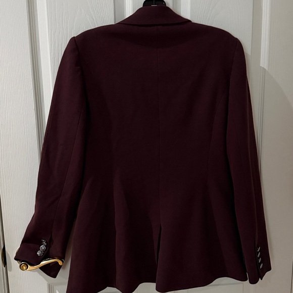 Elegant Burgundy Women's Blazer White House, black market size 6 - Picture 4 of 5